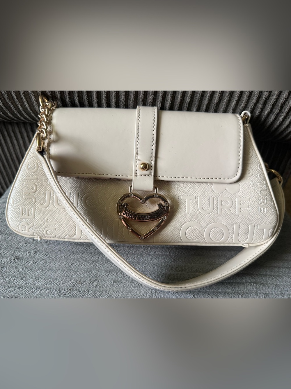 Juicy Couture My Heart Will Go On Cream Embossed Logo Shoulder Bag Heart Lock